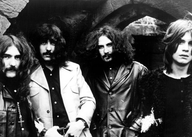 El arrepentimiento de Ozzy: la canción que Black Sabbath debió grabar obligado “por contrato”