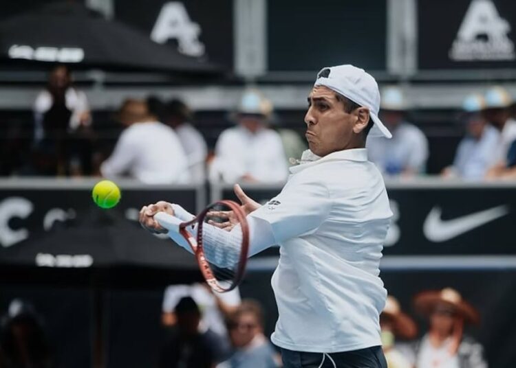 Alejandro Tabilo desaprovecha un gran comienzo y es eliminado de Auckland ante Luciano Darderi