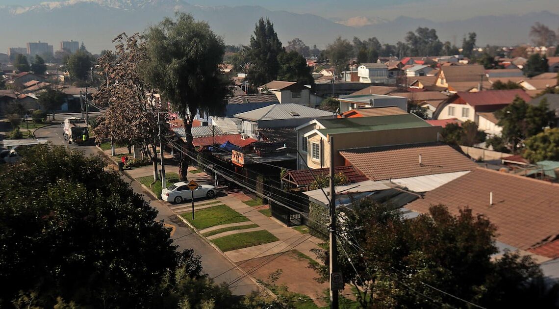 Contribuciones: SII publica nuevos criterios para calcular reavalúo de propiedades 2026, a la espera de ley que posterga su aplicación