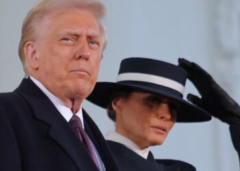De qué trata el documental de Melania Trump y por qué fue cancelado en cines de Sudáfrica