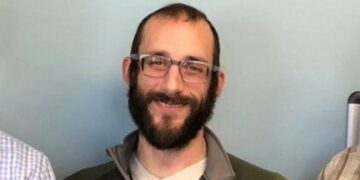 Familia de víctima del tiroteo en Minneapolis acusa a la administración Trump de decir “mentiras repugnantes”