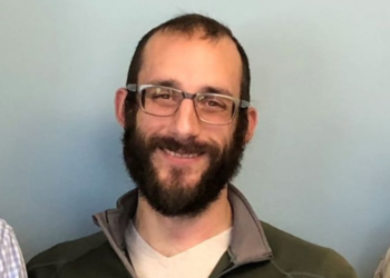 Quién era Alex Pretti, el hombre de 37 años asesinado por agentes federales en Estados Unidos