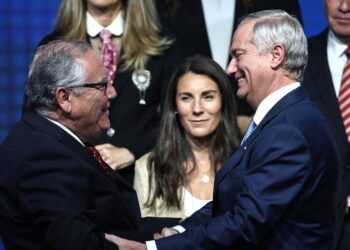 “Un partido en extinción” y “el gobierno más malo de todos”: las declaraciones de Jaime Campos que tensionan el debut del gabinete de Kast