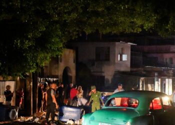 Trump dice que EE.UU. “empieza a hablar con Cuba” mientras usa el petróleo para presionar a la isla