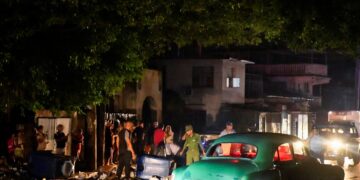 Trump dice que EE.UU. “empieza a hablar con Cuba” mientras usa el petróleo para presionar a la isla