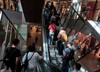 Sigue el boom de los centros comerciales y sus acciones están entre las más rentables en enero