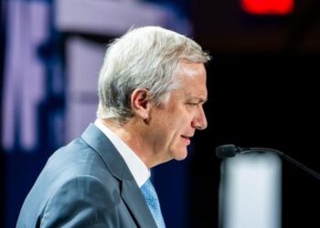 Kast destaca modelo migratorio de Hungría: “Colaboró para una situación económica y social mejor”