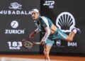Tras un retraso por lluvia y casi tres horas de partido: Alejandro Tabilo se mete en las semifinales del ATP de Río