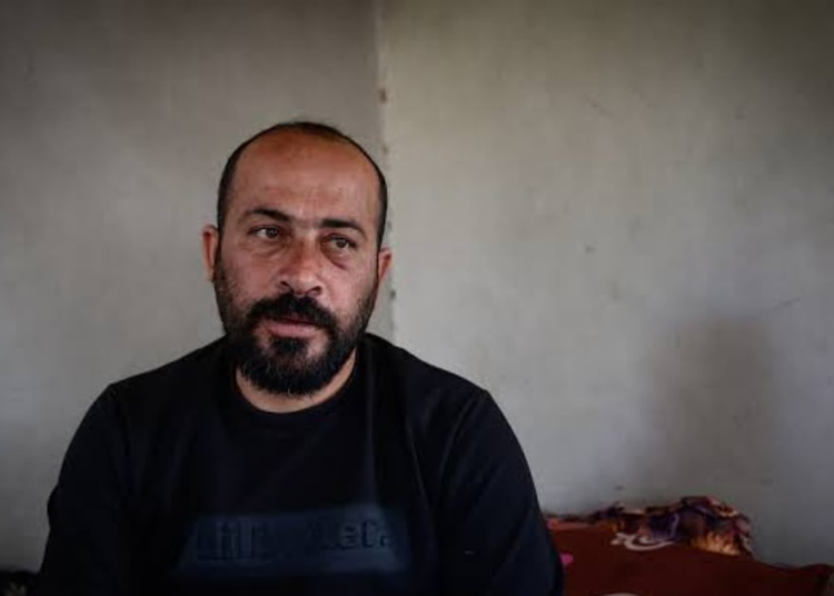 Cineasta palestino ganador del Oscar vuelve a ser agredido por colonos y soldados israelíes