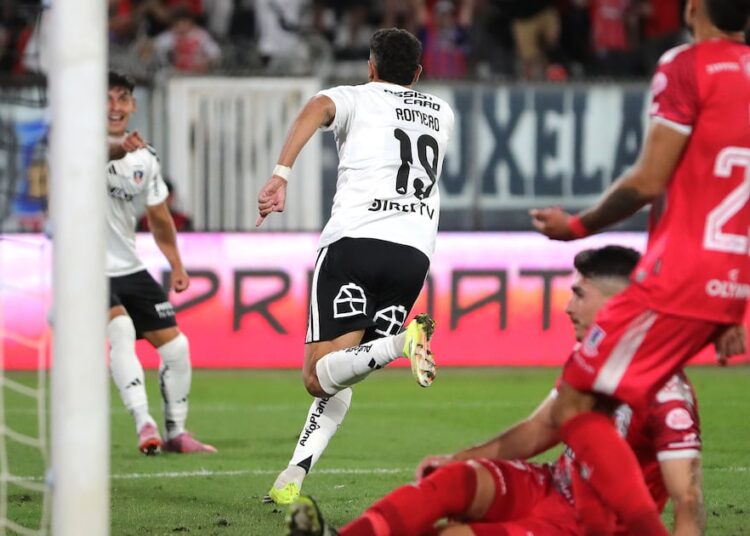 Con asistencia de Yastin Cuevas: el gol de Maximiliano Romero para el agónico triunfo de Colo Colo ante La Calera