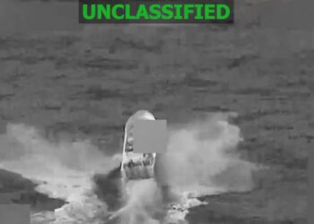 EE.UU. ataca una nueva embarcación en el Pacífico y mata a dos presuntos “narcoterroristas”