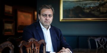 Fin de una era para grupo Luksic: El adiós de Óscar Hasbún de la gerencia general de CSAV