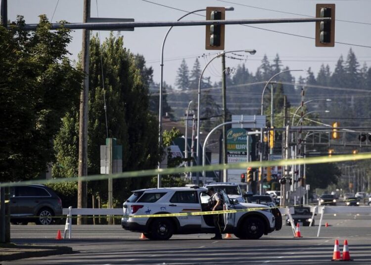 Tiroteo en escuela de Canadá deja al menos nueve muertos y 27 heridos