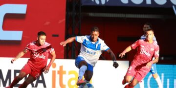 En vivo: Universidad Católica visita a Ñublense en el estadio Nelson Oyarzún por la Liga de Primera