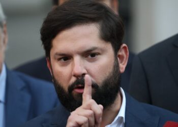 Desde la Redacción: quiebre entre Boric y Kast por cable chino genera uno de los traspasos de gobierno más tensos