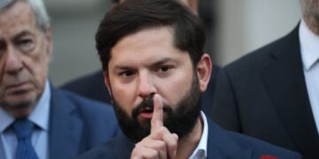 Desde la Redacción: quiebre entre Boric y Kast por cable chino genera uno de los traspasos de gobierno más tensos