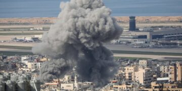Bombardeo israelí contra hotel en Beirut deja al menos cuatro fallecidos en medio de la expansión del conflicto regional