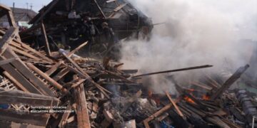 Un ataque ruso en el este de Ucrania deja una mujer muerta y dos heridos, incluido un niño