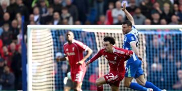 Premier League: Liverpool cae ante Brighton y se aleja más de los puestos de Champions