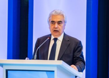 Director de la AIE advierte que la guerra en Medio Oriente podría provocar la peor crisis energética mundial en décadas