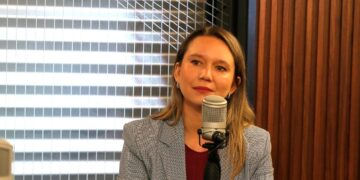 “A mí me da vergüenza”: Alcaldesa de Las Condes cuestiona a jefes comunales de oposición que entregaron carta en La Moneda