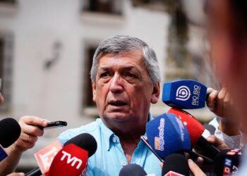 En acto de memoria a Gladys Marín: Carmona aborda posición del PC como oposición a Kast y situación de Jara y Jadue