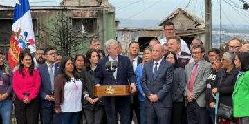 Kast pone en marcha el “Plan Escudo Fronterizo” en Chacalluta con inicio de construcción de zanjas