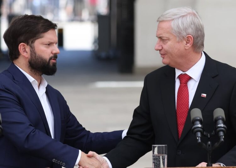 Minuto a minuto| Sigue aquí la ceremonia de cambio de mando entre Gabriel Boric y José Antonio Kast