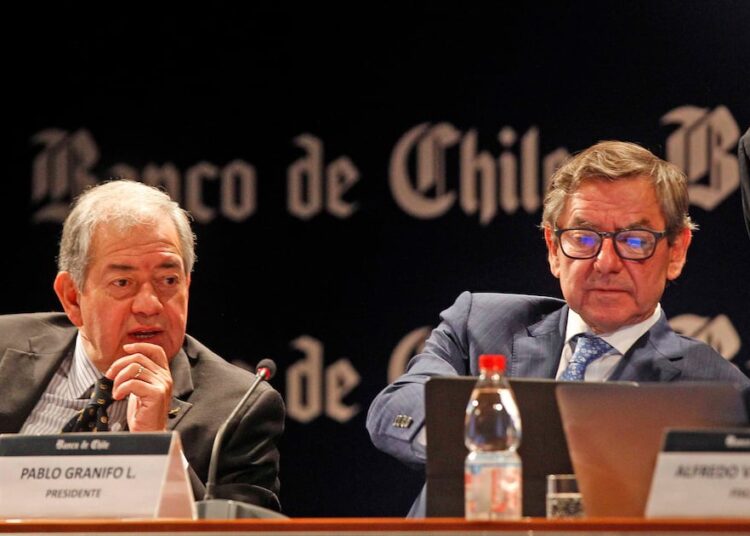 Presidente del Banco de Chile: “El sector privado va a estar dispuesto a hacer inversión en la medida que vea crecimiento”