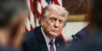 Trump dice que debe “participar” en la elección del próximo líder de Irán